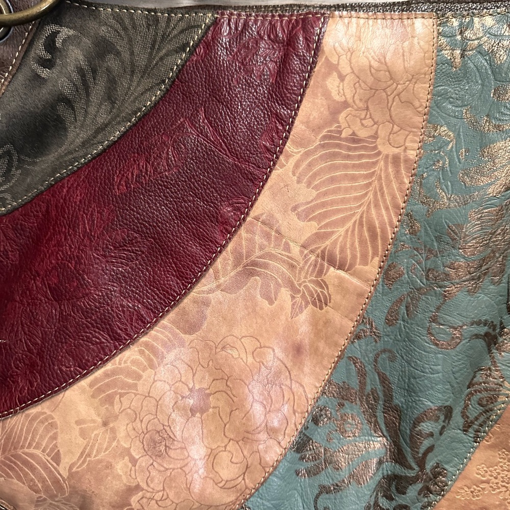 Fossil Leather Patchwork Shoulder Bag Multicolor Boho Embossed Purse - Picture 4 of 5